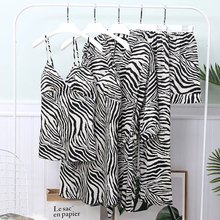 أثواب حريرية نسائية ملابس نوم للفتيات أطقم بيجامات بدلات ليلية  Wholesale Women's Silk Robes Girls Sleepwear Pajama Sets