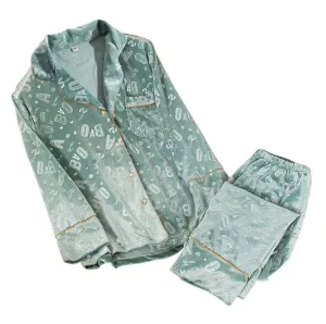 بيجاما نسائية من المخمل الذهبي  Women's gold velvet pajamas