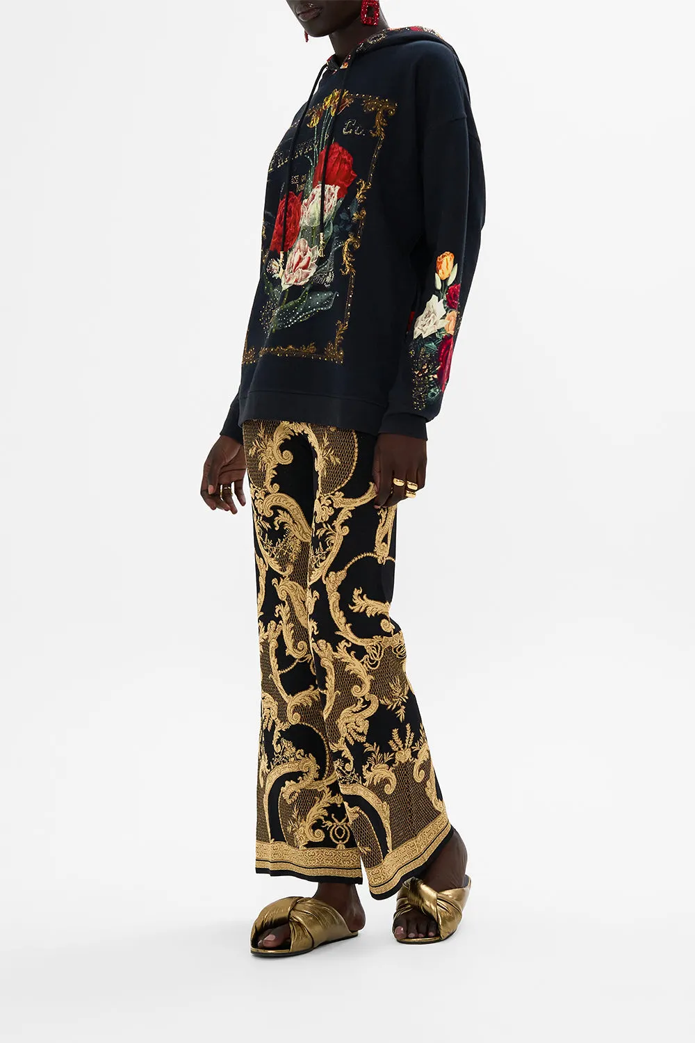 HOODY WITH POCKETS - BLACK MAGIC IN THE MANUSCRIPTS