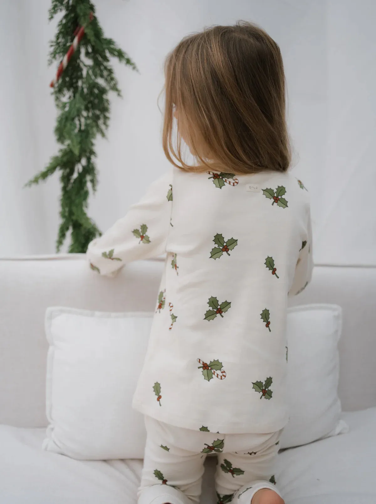 Pajamas, Holly