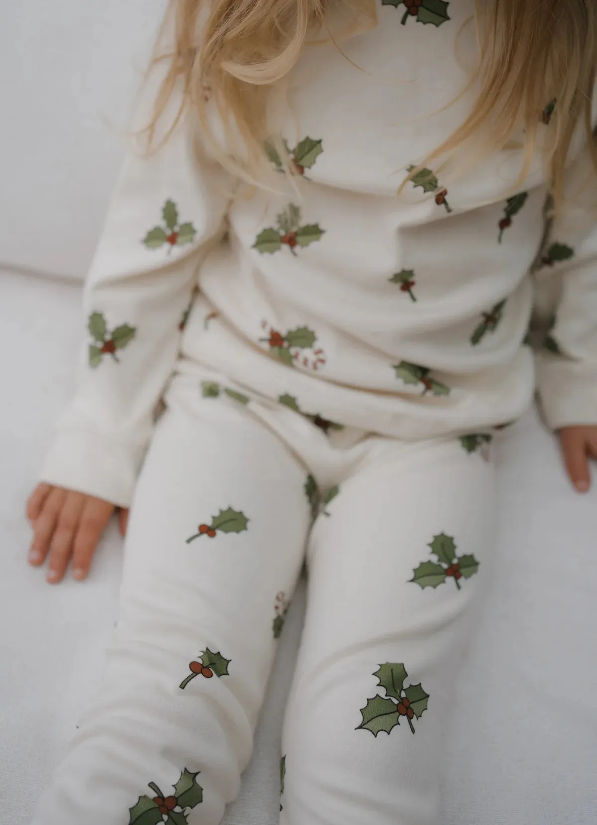 Pajamas, Holly