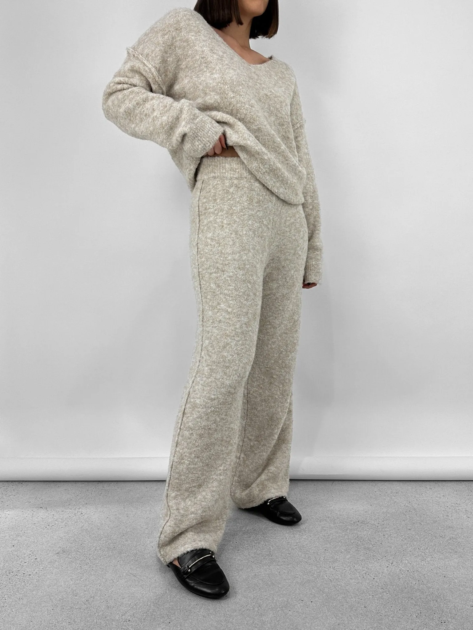 Seam Detail Textured Pants