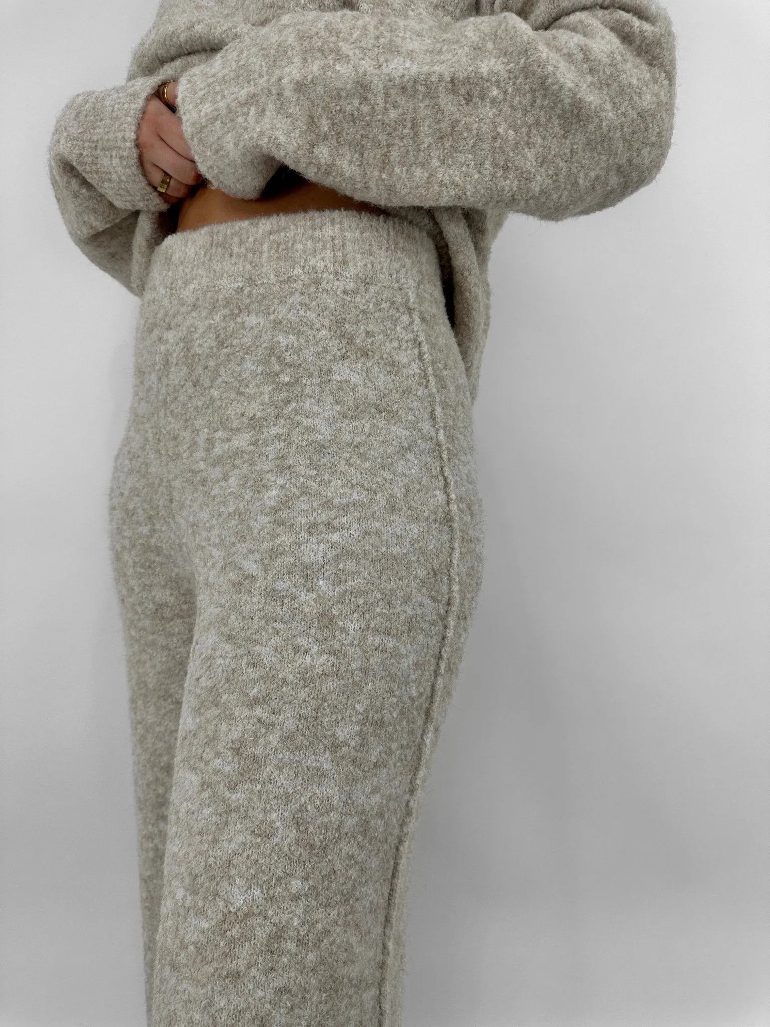 Seam Detail Textured Pants