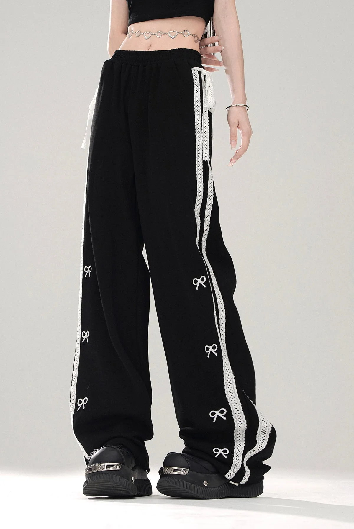 Young Eyes Cozy Bow Lace Black Elastic Waist Gathered Pants
